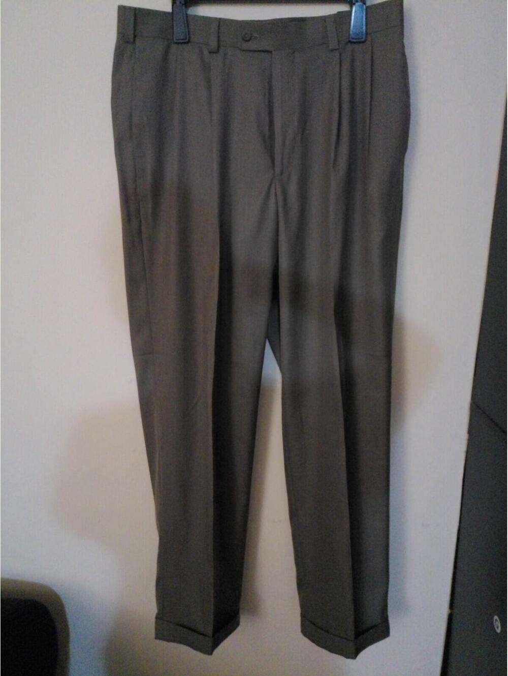 AXIST Mens Pleated‎ Front Dress Pants W34 L32 Mid Olive Super 100s Wrinkle